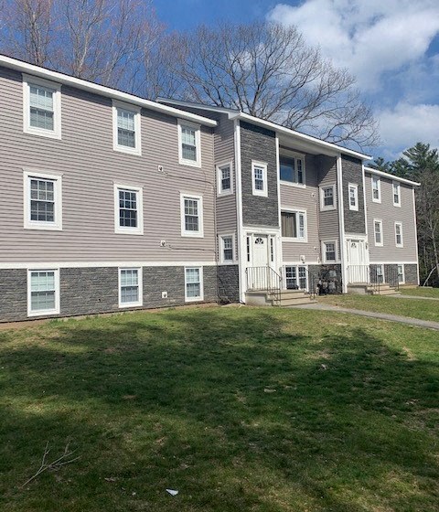 Apartment building exterior view at Summit Terrace, South Portland